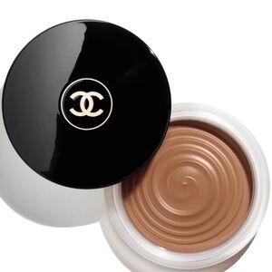 CHANEL - 392 Medium Les Beiges Bronzing Cream